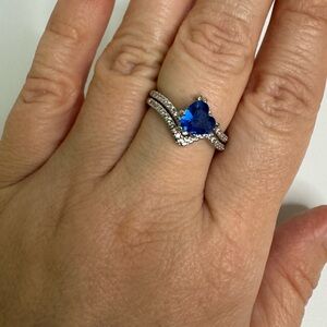 Bomb Party Ring Stacking Set Blue Heart September Size 8 NWT